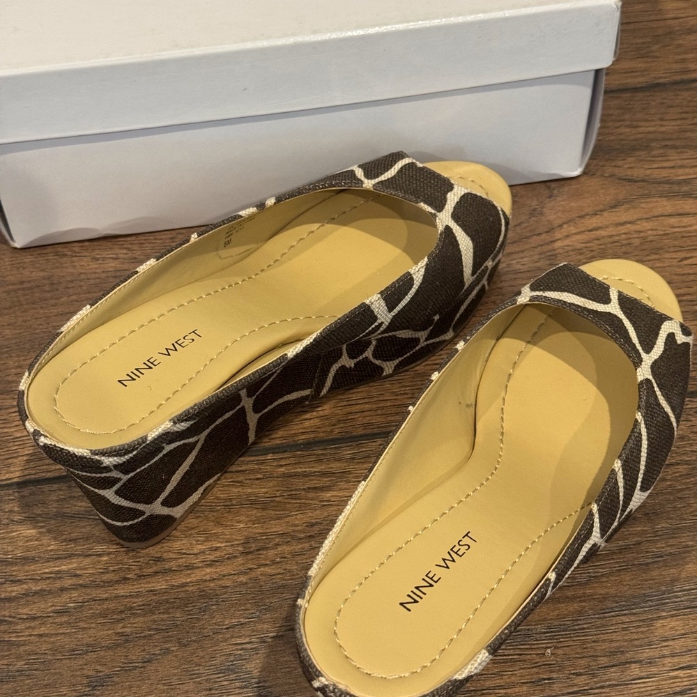 Nine West Black and Cream Patterned Wedge Sandals - Picture 3 of 8